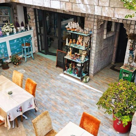 Mai̇ Hotel Çeşme Buitenkant foto